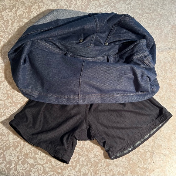Athleta ~ Stretch Knit Bettona Classic Skort Skirt size XS in Indigo Denim - Picture 6 of 16